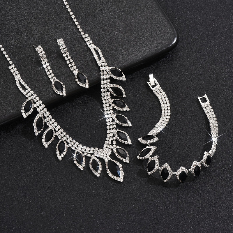 Conjunto de Joia Prata Cravejado em Zircônias Preto